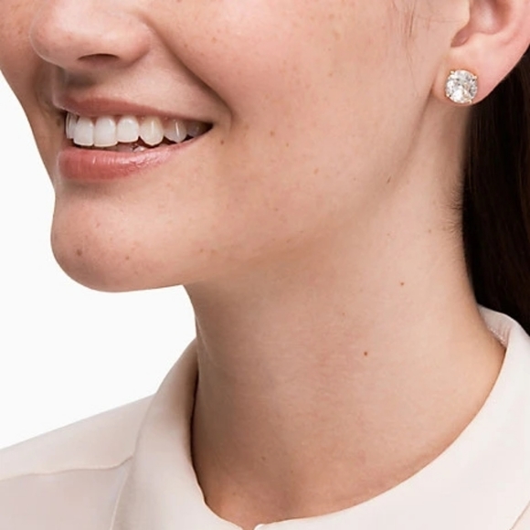 NEW Kate Spade Gumdrop Stud Earrings in Clear/Gold - Picture 4 of 8